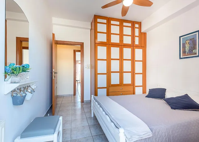 Beachside Retreat, Steps To Kos