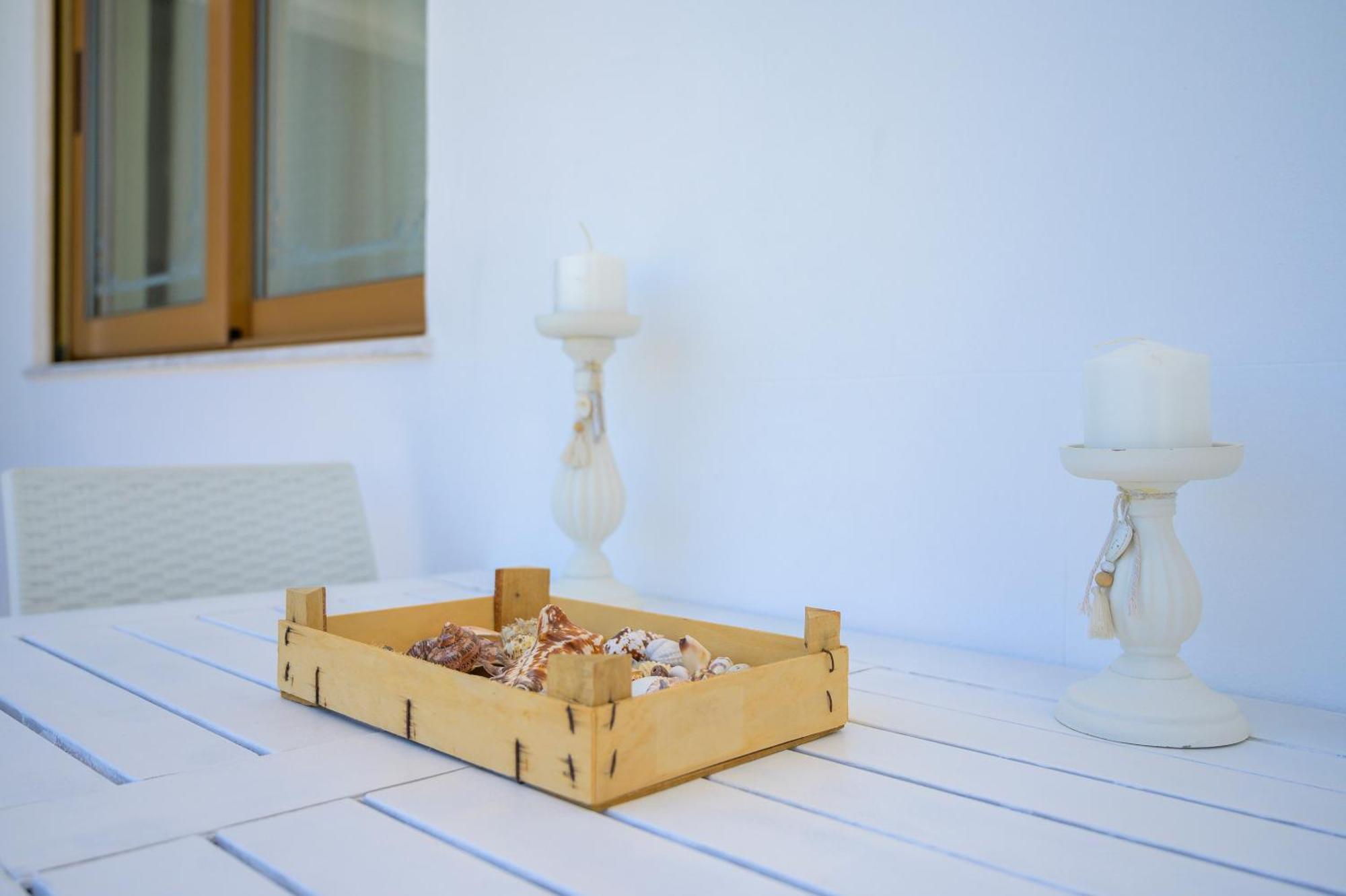 Beachside Retreat, Steps To